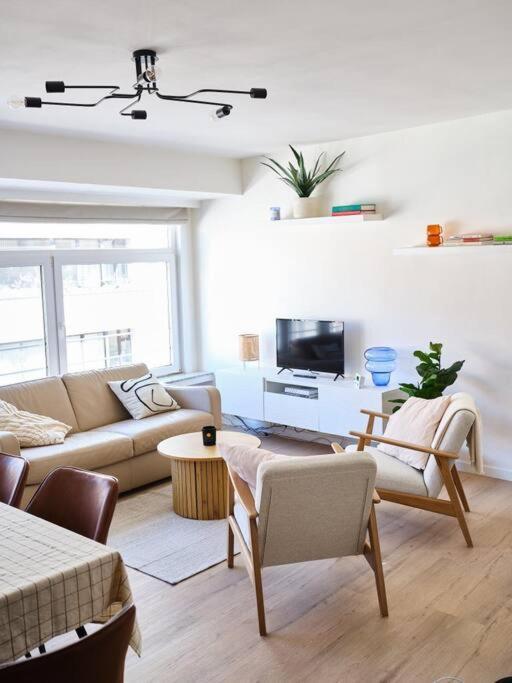 Apartamento Hugo By The Harbor, Light-filled And Centrally Located - Free Parking Ostende